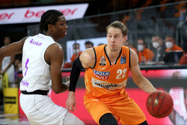 能及时调整 能及时调整