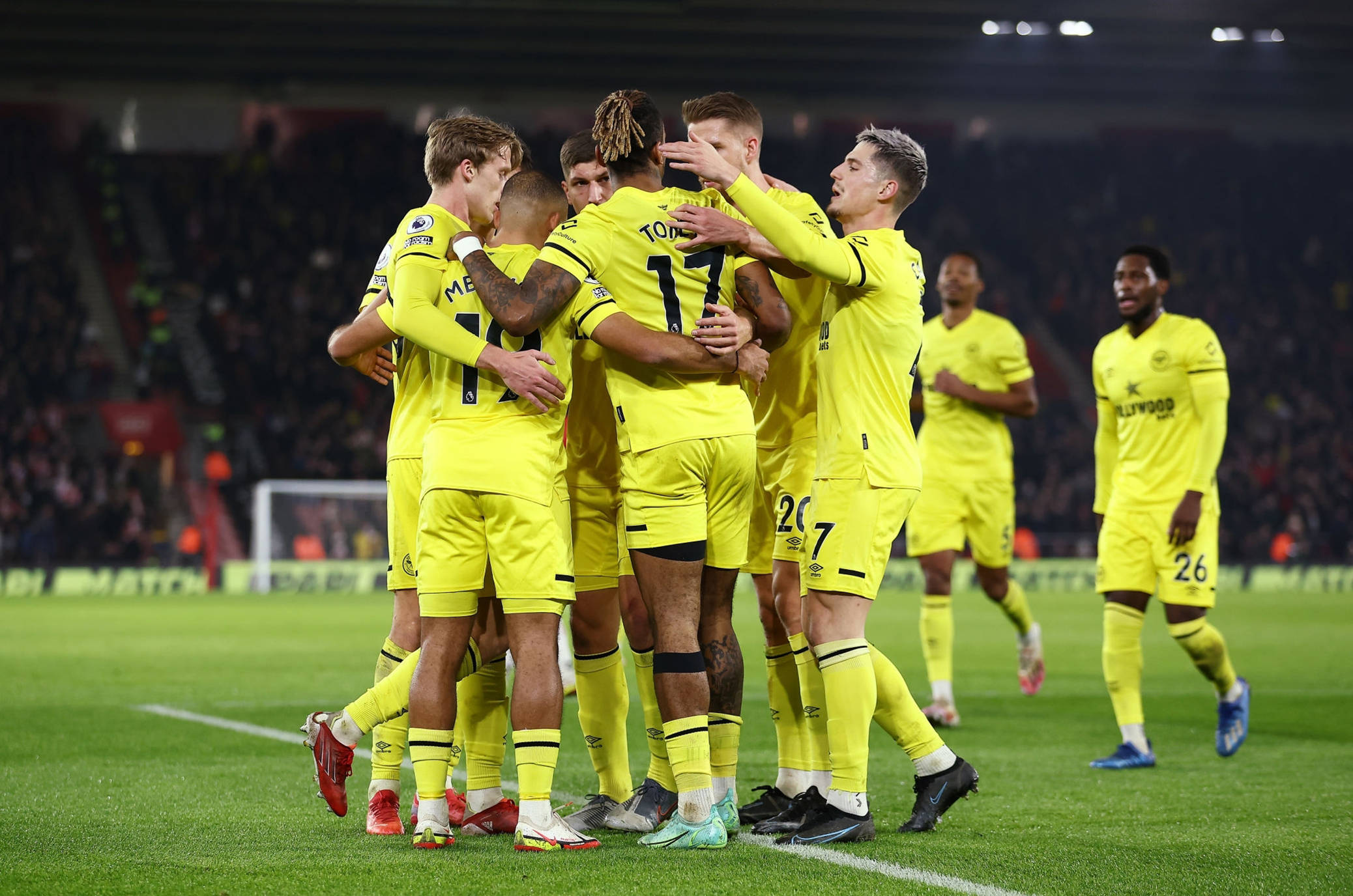 靠球员的个 靠球员的个