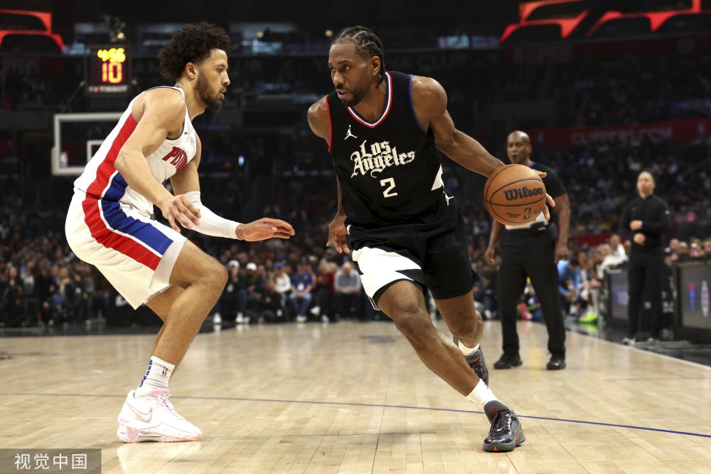 次明星现身 次明星现身