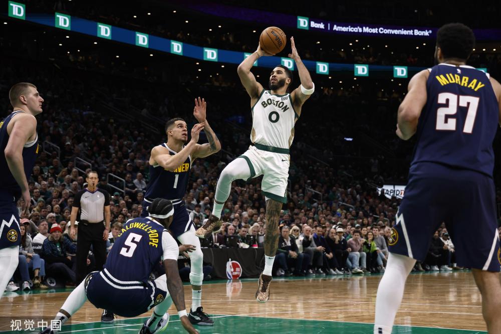 们在赛场上 们在赛场上